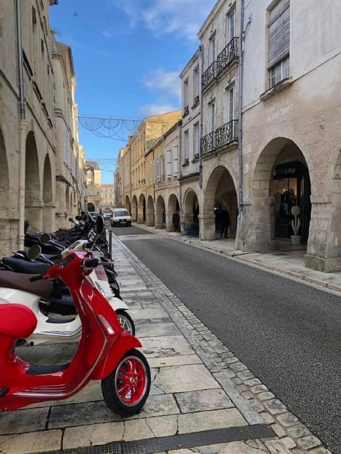 Appartement T3 Tout Confort En Duplex A 20Mn A Pied Du Centre-Ville Avec Tv Et Wifi Λα Ροσέλ Εξωτερικό φωτογραφία